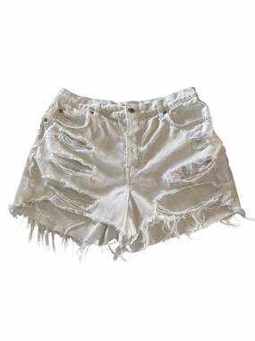 Free People Maggie Distressed Shorts Size 10 Approx 31” Waist Festival Boho